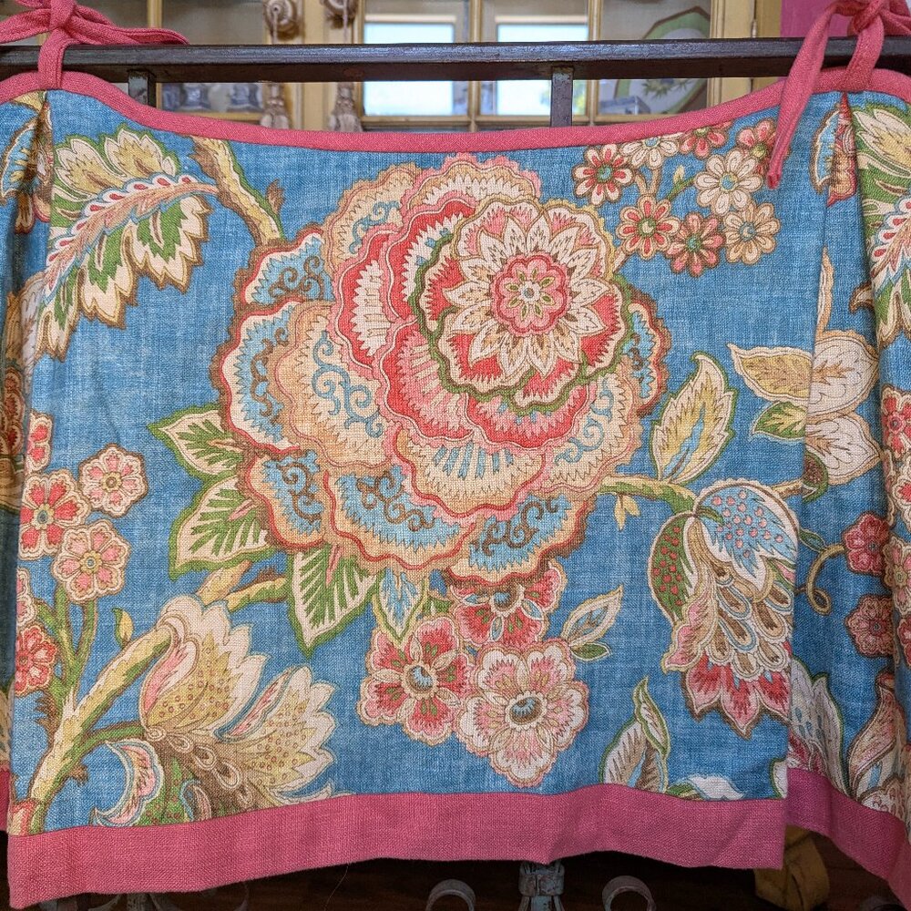 Custom Valance - Picture 3 of 4